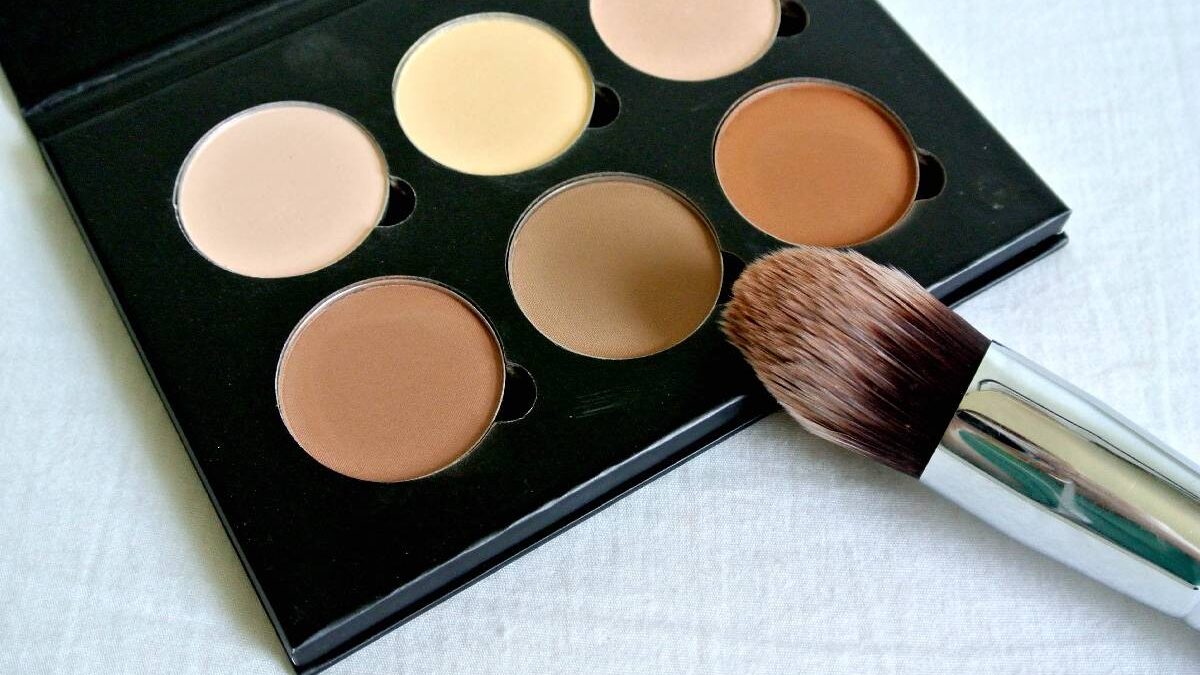 Best Contour Kit – 5 Best Contour Kits To Choose