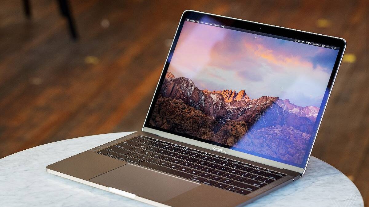 MacBook Pro Review – Design, Screen, and More