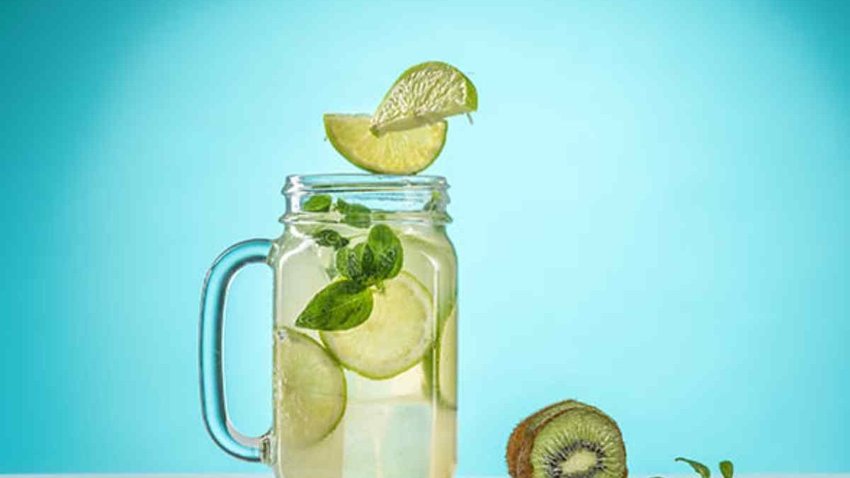 Wellhealthorganic.Com:How-Detox-Water-Works-In-Reducing-Weight